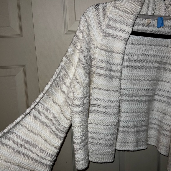 Anthropologie Moth Cardigan bell sleeve white taupe Small (fits up to large) - Picture 4 of 4